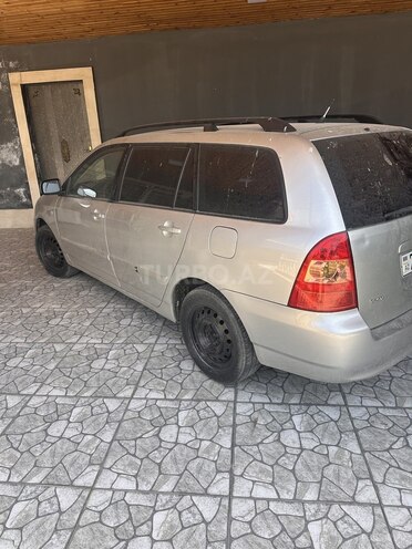 Toyota Corolla 2006, 300,000 km - 1.4 л - Bakı