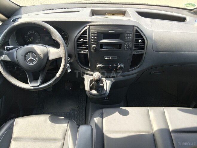 Mercedes  2018, 390,500 km - 2.1 l - Bakı