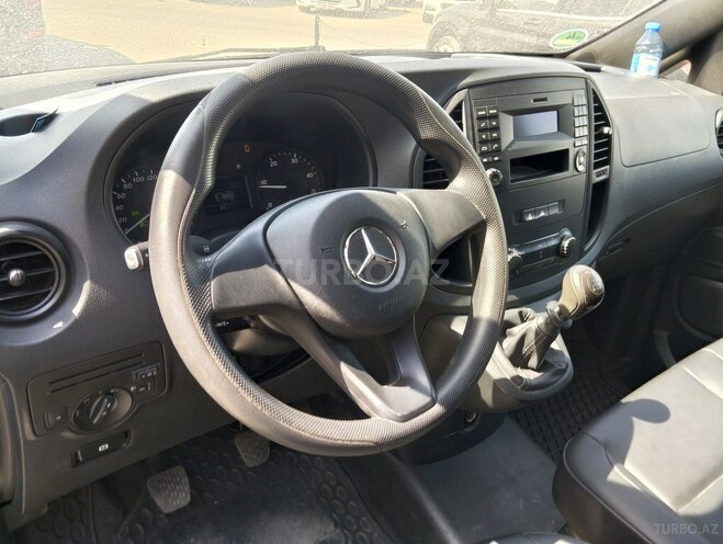 Mercedes  2018, 390,500 km - 2.1 l - Bakı