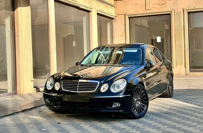 Mercedes E 320 2002, 289,000 km - 3.2 л - Bakı