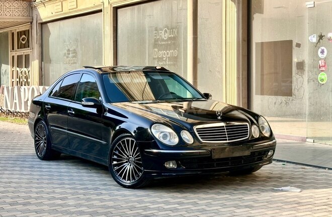 Mercedes E 320 2002, 289,000 km - 3.2 л - Bakı