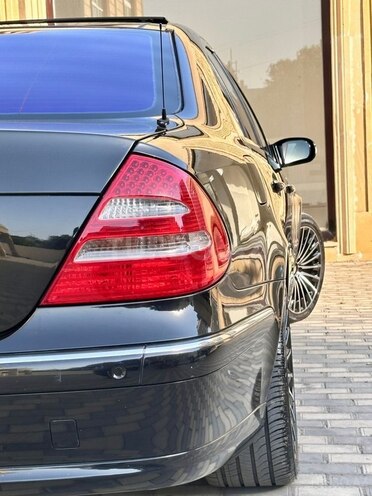Mercedes E 320 2002, 289,000 km - 3.2 л - Bakı