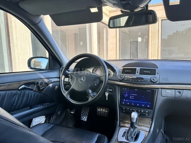 Mercedes E 320 2002, 289,000 km - 3.2 л - Bakı