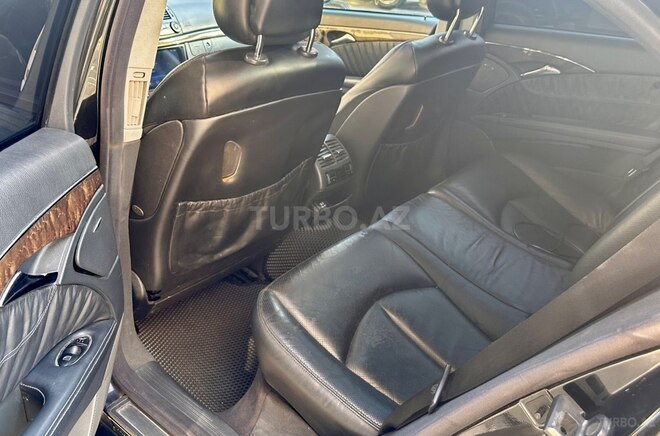 Mercedes E 320 2002, 289,000 km - 3.2 л - Bakı