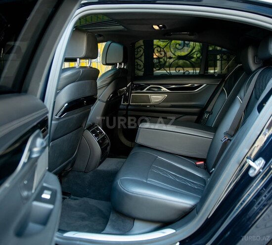 BMW 740 2019, 92,000 km - 3.0 l - Bakı