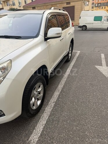 Toyota Land Cruiser Prado 2011, 242,000 km - 2.7 l - Bakı