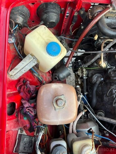LADA (VAZ) 2106 1981, 500,000 km - 1.6 l - Gəncə