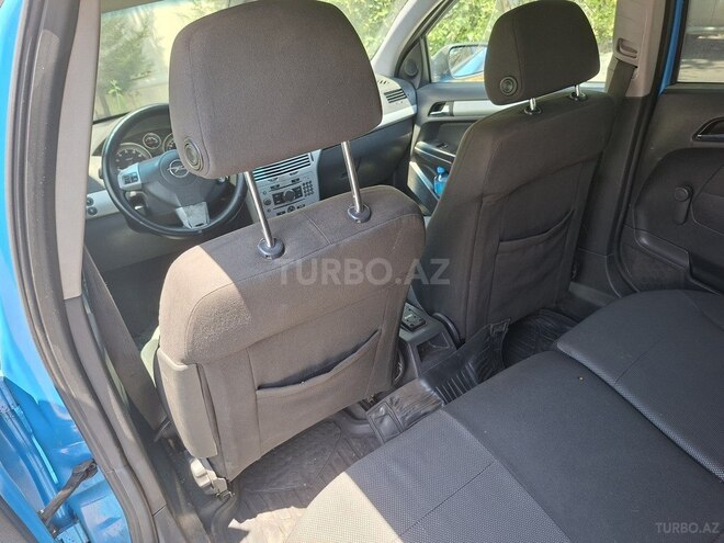 Opel Astra 2009, 351,000 km - 1.8 л - Bakı