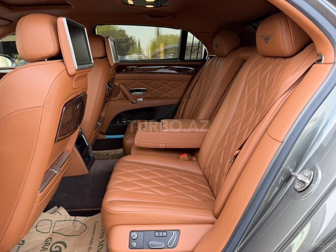 Bentley Flying Spur 2015, 52,000 km - 4.0 л - Bakı
