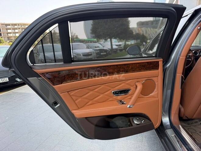 Bentley Flying Spur 2015, 52,000 km - 4.0 л - Bakı