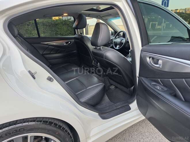 Infiniti Q50 2015, 178,000 km - 2.1 l - Bakı