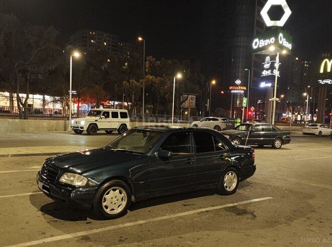 Mercedes C 180 1995, 520,500 km - 1.8 л - Bakı