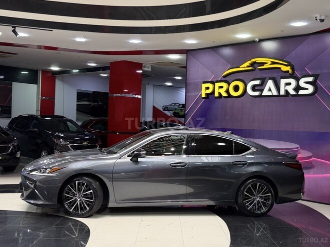 Lexus ES 300h 2023, 35,000 km - 2.5 l - Bakı
