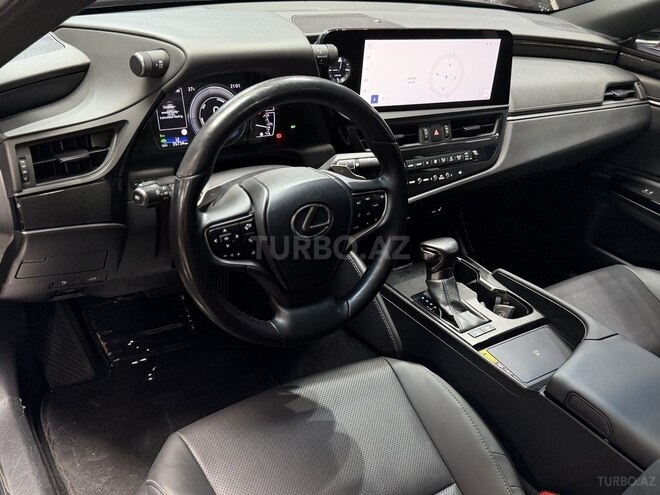Lexus ES 300h 2023, 35,000 km - 2.5 l - Bakı