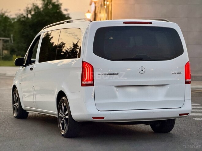 Mercedes  2017, 323,000 km - 2.1 l - Bakı