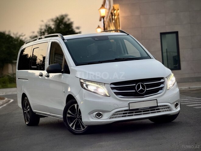 Mercedes  2017, 323,000 km - 2.1 l - Bakı