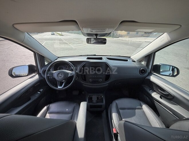 Mercedes  2017, 323,000 km - 2.1 l - Bakı
