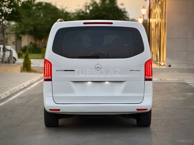 Mercedes  2017, 323,000 km - 2.1 l - Bakı