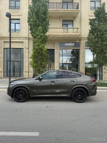 BMW X6 2025, 5,555 km - 3.0 l - Bakı