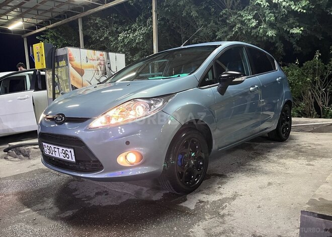 Ford Fiesta 2009, 132,000 km - 1.4 л - Bakı