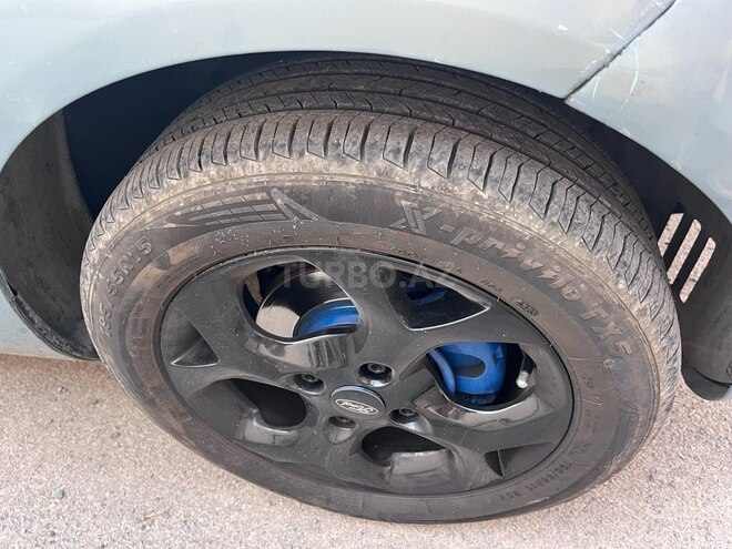 Ford Fiesta 2009, 132,000 km - 1.4 л - Bakı
