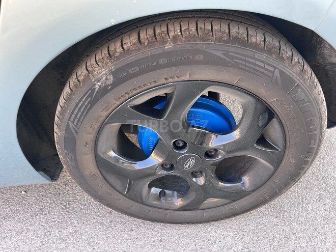Ford Fiesta 2009, 132,000 km - 1.4 л - Bakı
