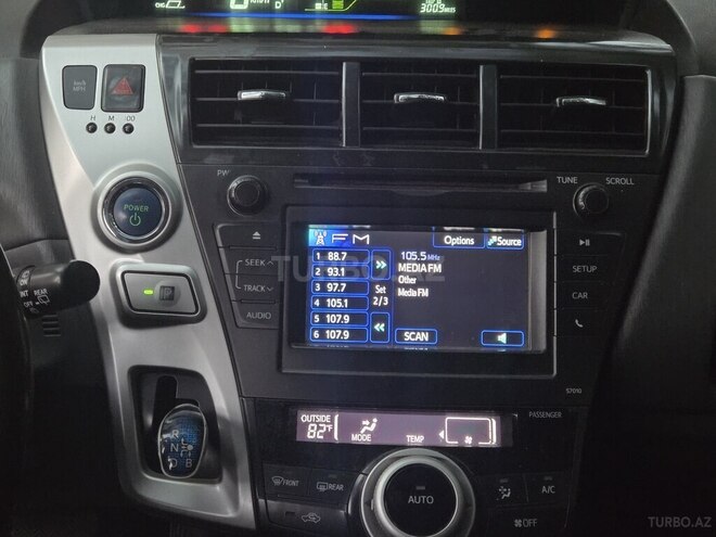 Toyota Prius V 2014, 411,992 km - 1.8 l - Bakı