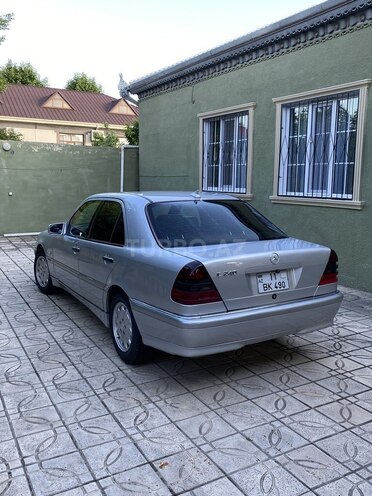 Mercedes C 240 1998, 376,000 km - 2.4 l - Beyləqan