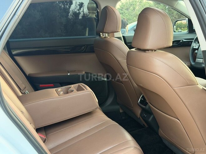 Hyundai Grandeur 2023, 37,500 km - 1.6 l - Bakı