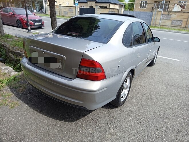 Opel Vectra 1997, 250,000 km - 1.8 l - Balakən