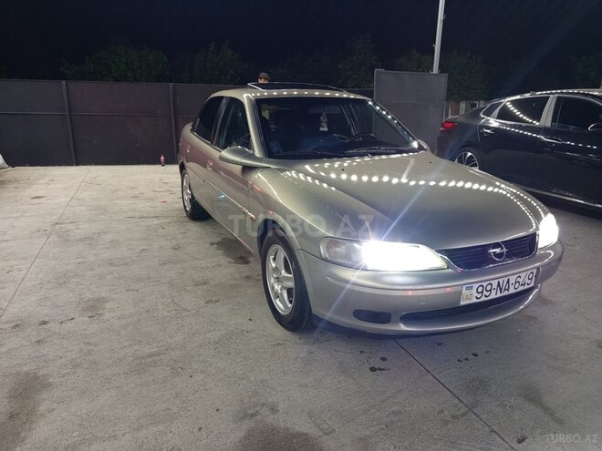 Opel Vectra 1997, 250,000 km - 1.8 l - Balakən