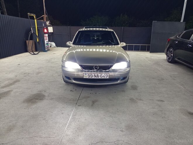 Opel Vectra 1997, 250,000 km - 1.8 l - Balakən