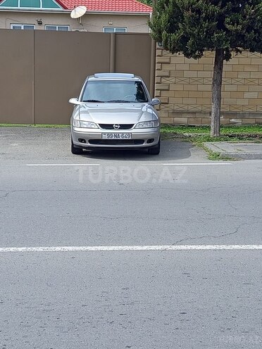 Opel Vectra 1997, 250,000 km - 1.8 l - Balakən