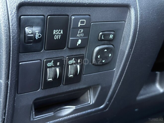 Toyota Land Cruiser 2018, 185,000 km - 4.0 l - Bakı