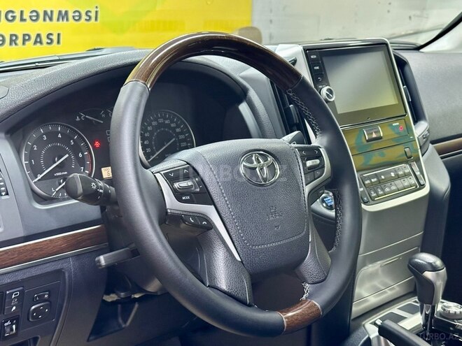 Toyota Land Cruiser 2018, 185,000 km - 4.0 l - Bakı