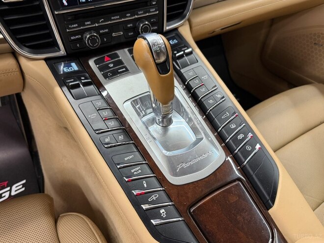 Porsche Panamera Turbo 2010, 150,000 km - 4.8 л - Babək