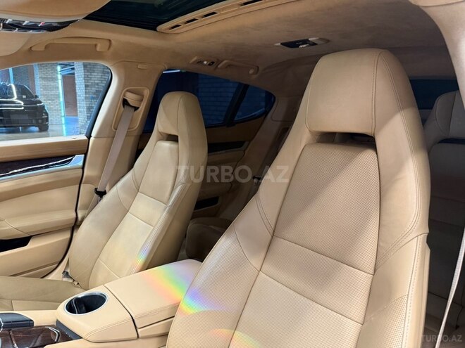 Porsche Panamera Turbo 2010, 150,000 km - 4.8 л - Babək