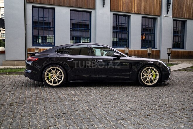 Porsche Panamera 4 E-Hybrid 2020, 42,000 km - 2.9 l - Bakı