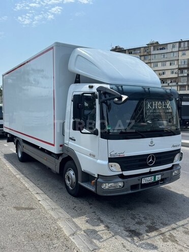 Mercedes Atego 818 2009, 282,100 km - 4.3 l - Bakı