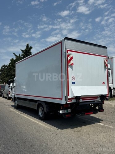 Mercedes Atego 818 2009, 282,100 km - 4.3 l - Bakı