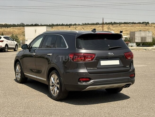 Kia Sorento 2018, 200,000 km - 2.2 л - Bakı