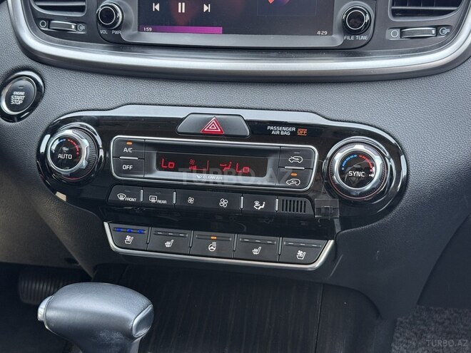 Kia Sorento 2018, 200,000 km - 2.2 л - Bakı