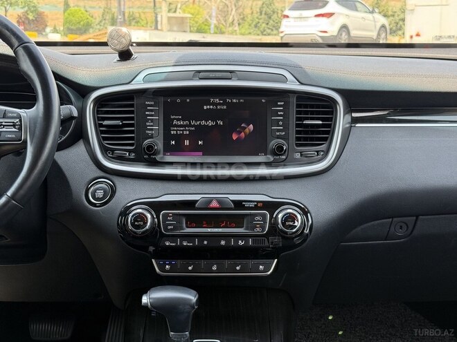 Kia Sorento 2018, 200,000 km - 2.2 л - Bakı