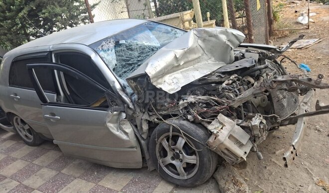 Toyota Corolla 2005, 345,000 km - 1.4 l - Bakı