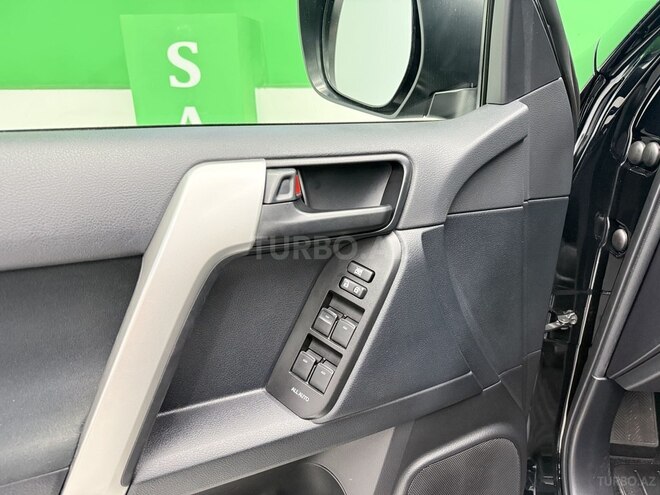 Toyota Land Cruiser Prado 2022, 13,000 km - 2.7 л - Bakı