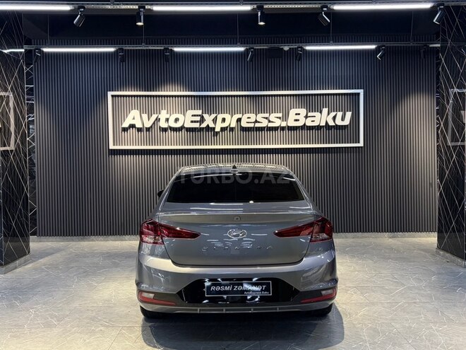 Hyundai Elantra 2019, 88,000 km - 2.0 l - Bakı