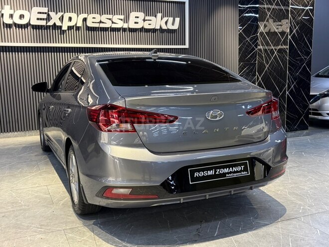 Hyundai Elantra 2019, 88,000 km - 2.0 l - Bakı