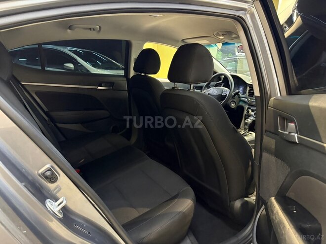 Hyundai Elantra 2019, 88,000 km - 2.0 l - Bakı