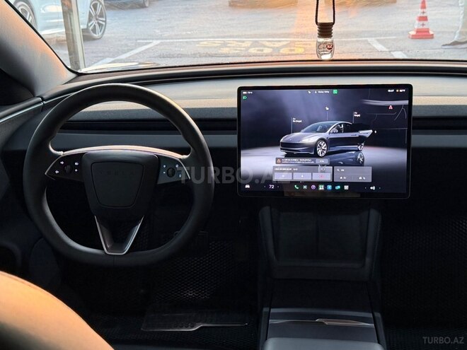 Tesla Model 3 2025, 18,000 km - 0.0 л - Bakı