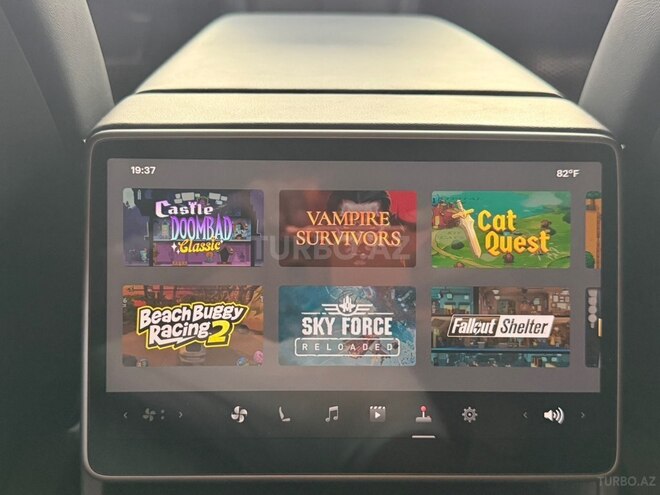 Tesla Model 3 2025, 18,000 km - 0.0 л - Bakı